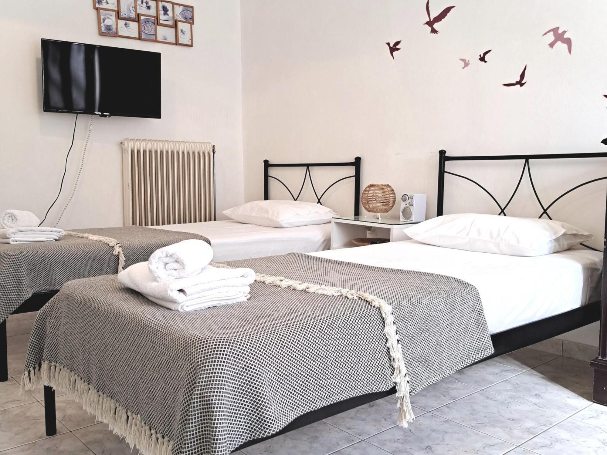 Ariadne Studio Kyparissia Exterior foto